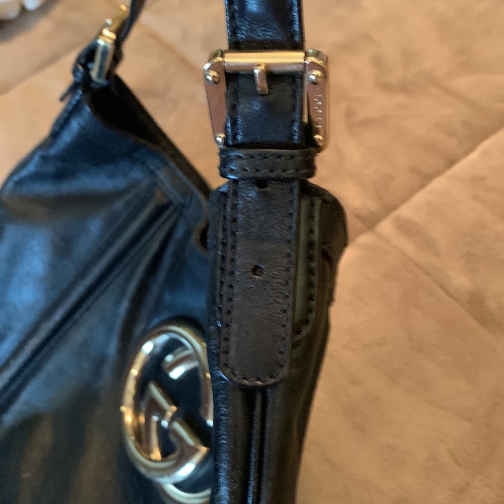 Authentic Gucci Leather bag. Good condition - Picture 4 of 11